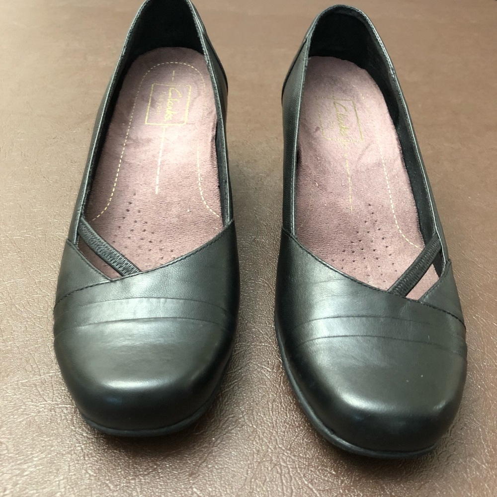 Clark’s Women’s Shoes - Picture 1 of 5